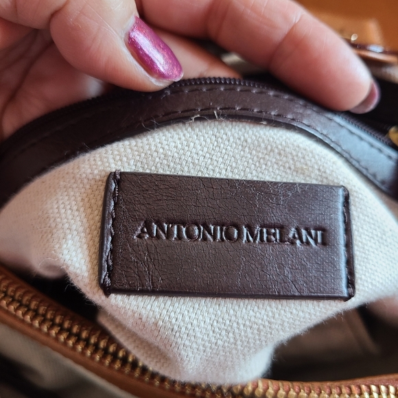 Antonio Melani hobo bag - Picture 8 of 9